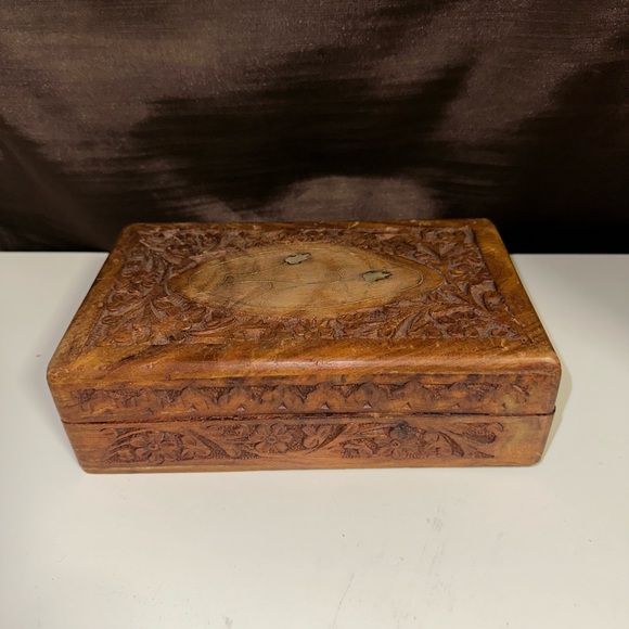 Vintage Hand Carved Floral/Brass Wooden Jewelry/Trinket Box /Made in INDIA 🇮🇳 - Picture 3 of 13